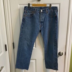 Levi’s 501 Button Fly Men’s Straight Denim Jeans Waist 34 Leg 29 Casual Classic